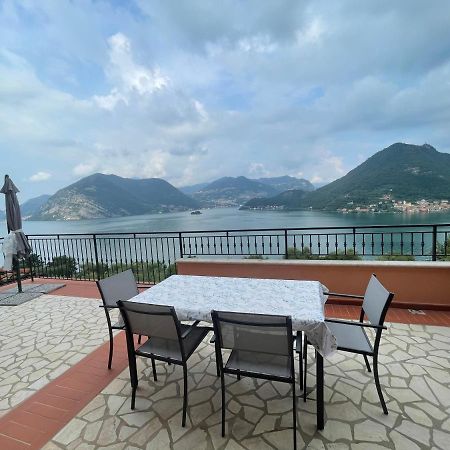 Appartamento Vista Lago D'Iseo Sulzano Bagian luar foto