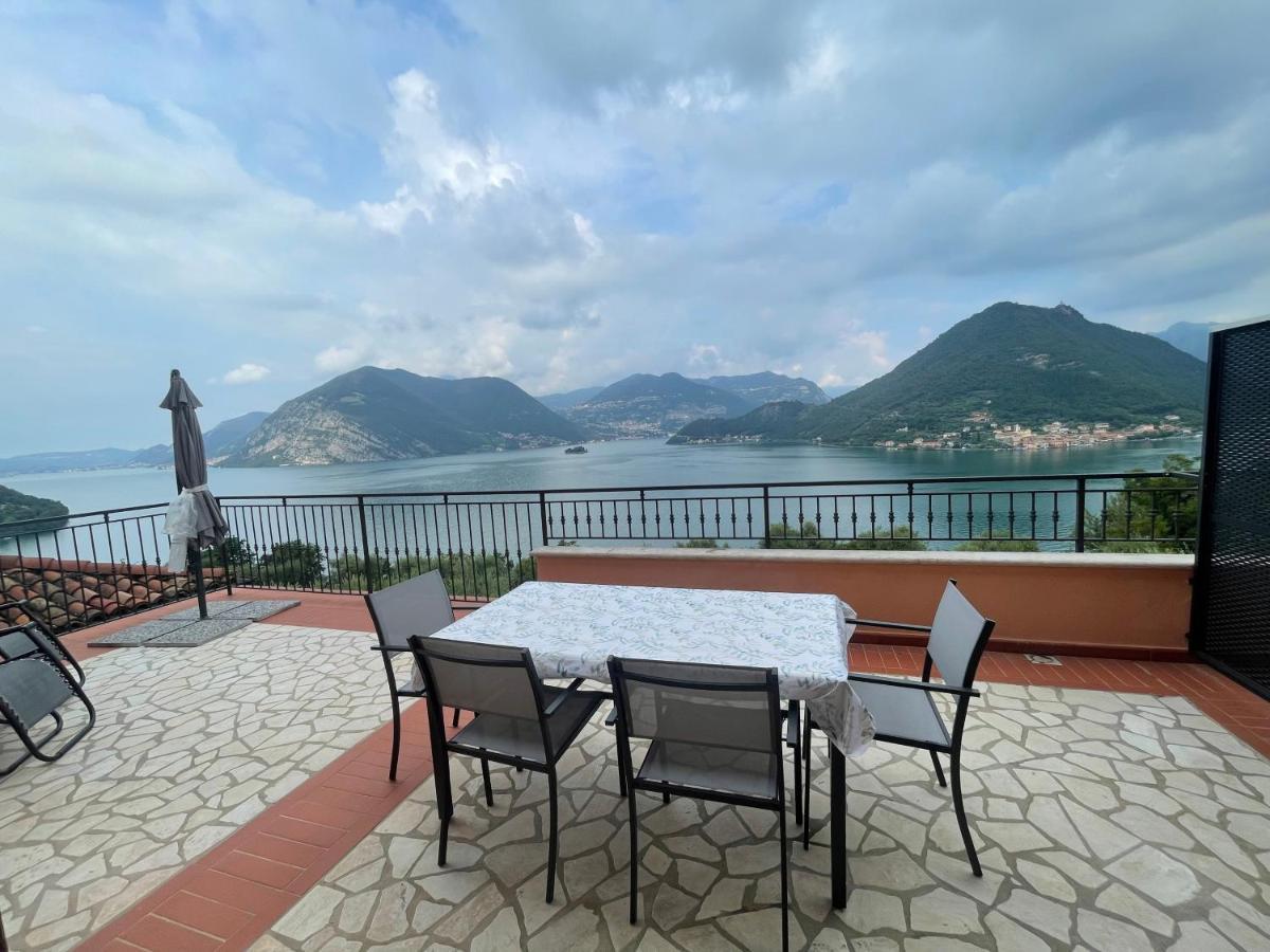 Appartamento Vista Lago D'Iseo Sulzano Bagian luar foto